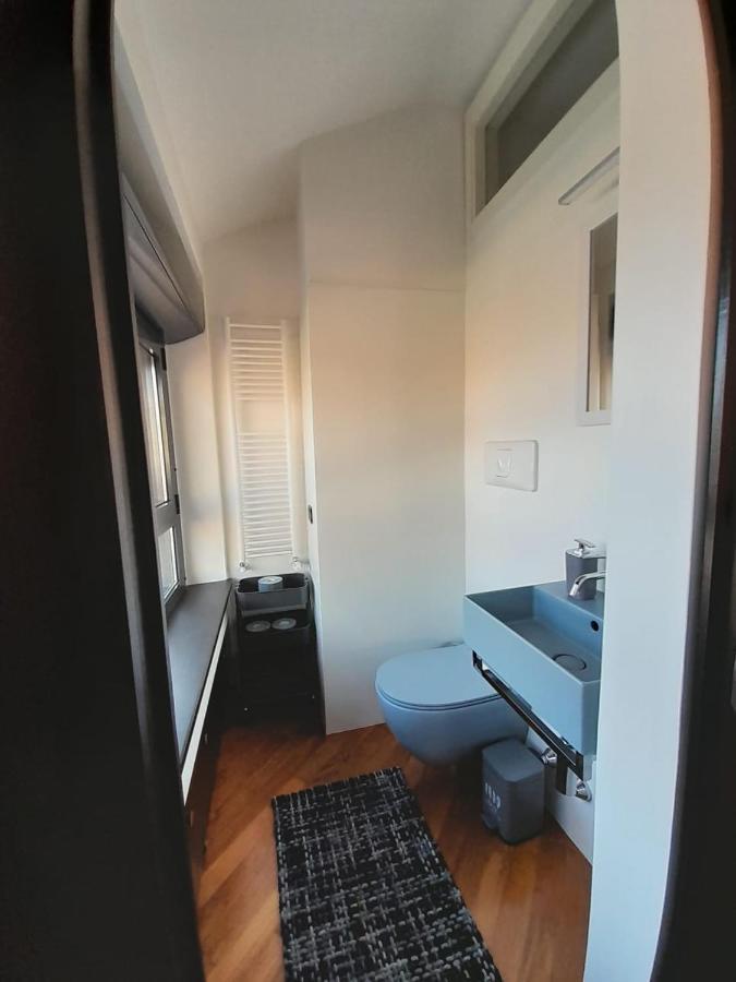 Bilocale Vista Mare Con Terrazzo-porto Antico- Parcheggio Scontato Appartement